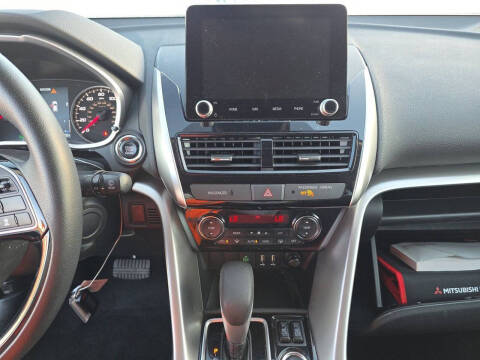 2025 Mitsubishi Eclipse Cross SE