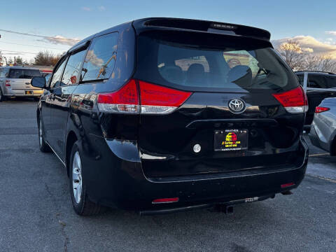2014 Toyota Sienna L 7-Passenger
