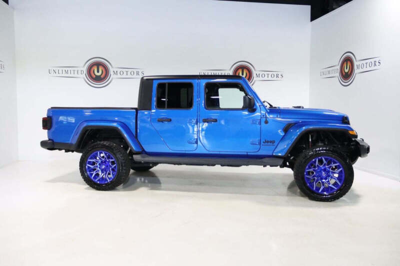 2022 Jeep Gladiator Altitude