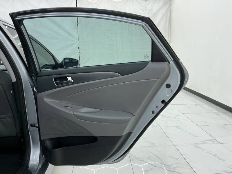2015 Hyundai Sonata Hybrid
