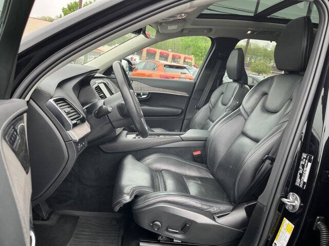 2022 Volvo XC90 Recharge T8 Inscription 6P