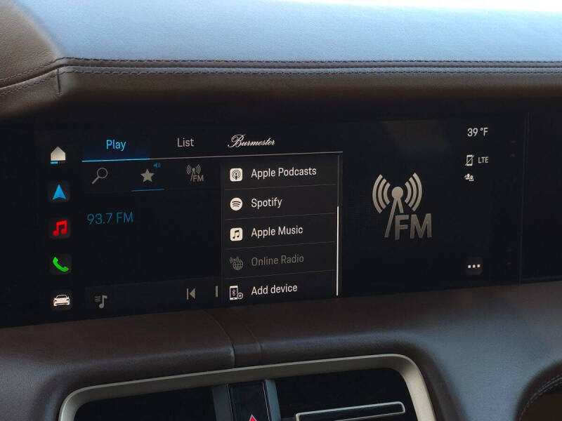 2020 Porsche Taycan Turbo