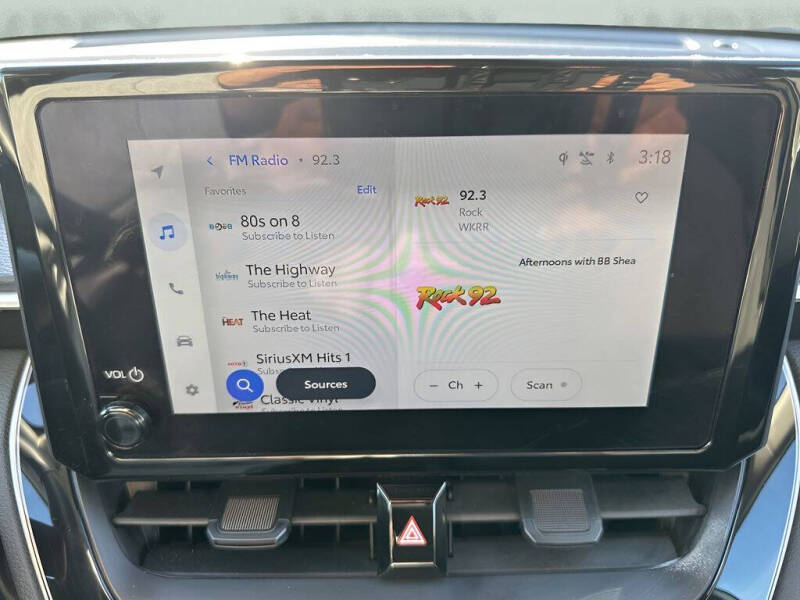 2025 Toyota Corolla Cross LE