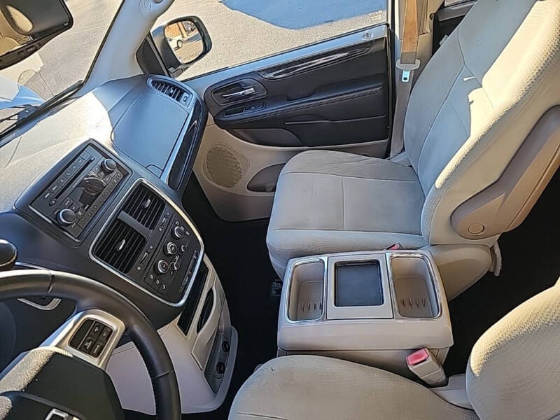 2014 Dodge Grand Caravan SE