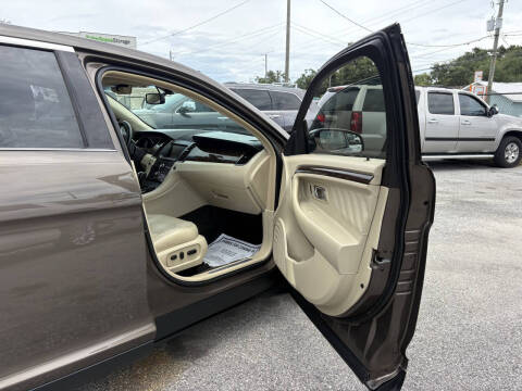 2015 Ford Taurus Limited