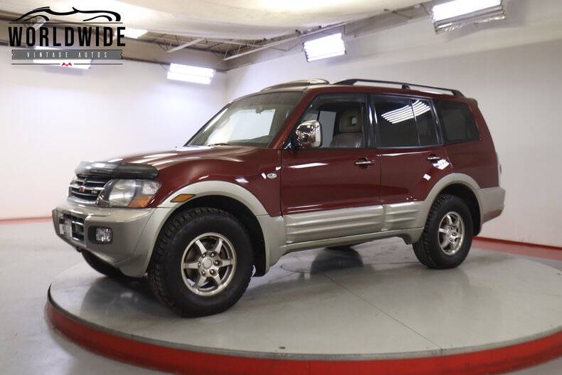 2001 Mitsubishi Montero Limited