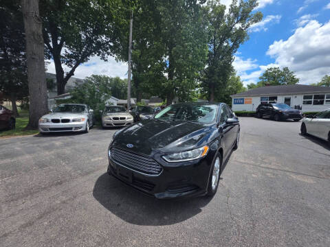 2013 Ford Fusion SE