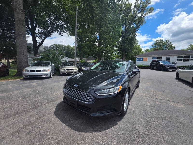 2013 Ford Fusion SE