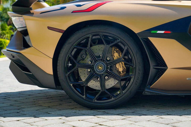 2020 Lamborghini Aventador LP 770-4 SVJ