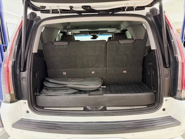 2018 Cadillac Escalade Luxury