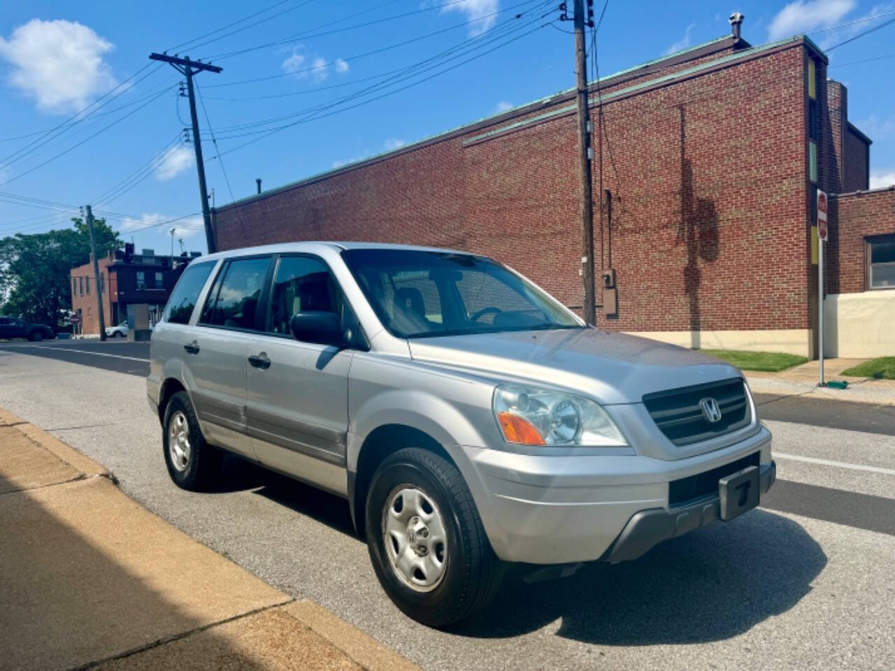 2005 Honda Pilot for sale at Kay Motors LLC. in Saint Louis, MO