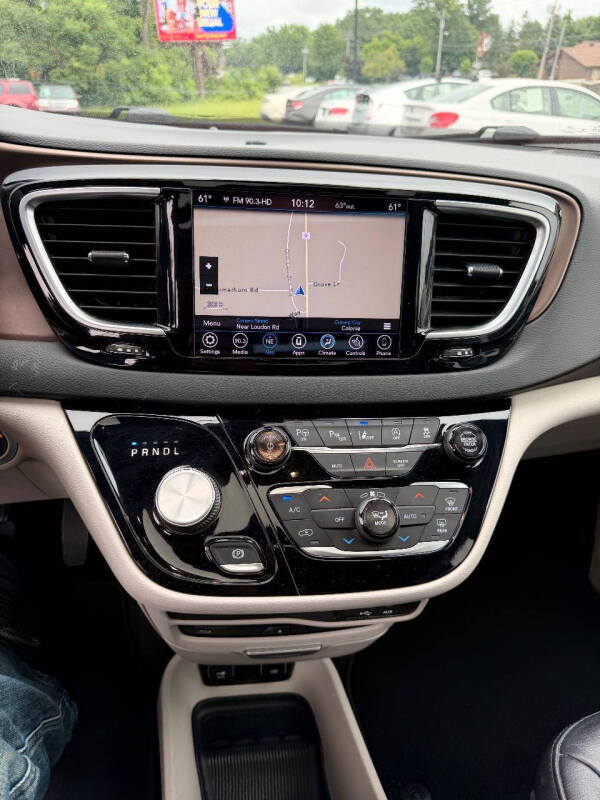 2019 Chrysler Pacifica Touring L Plus