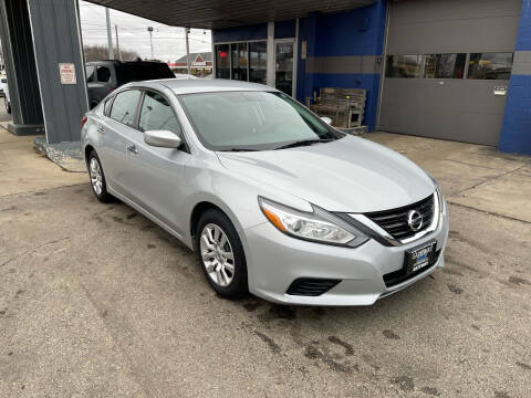 2016 Nissan Altima for sale at Gateway Motor Sales in Cudahy WI