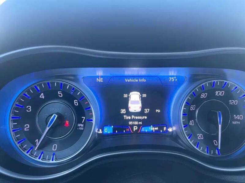 2021 Chrysler 300 S V6