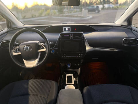2016 Toyota Prius Two Eco