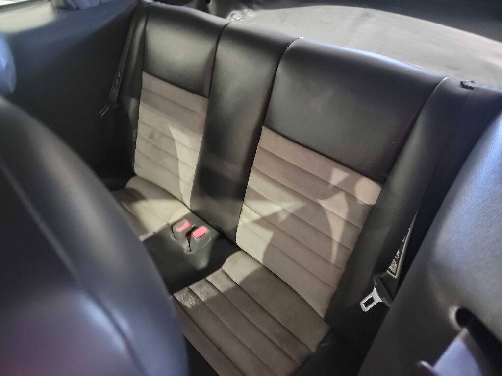 2001 Ford Mustang SVT Cobra 39