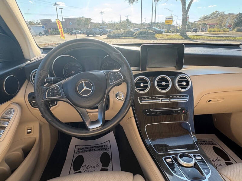 2017 Mercedes-Benz GLC GLC 300 4MATIC