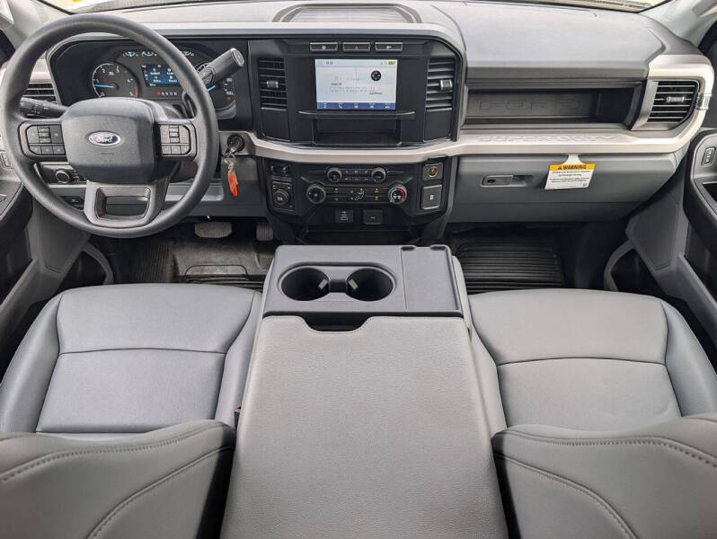 2024 Ford F-350 Super Duty XL