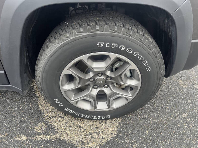 2021 Jeep Cherokee Trailhawk