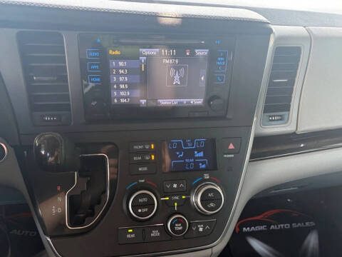 2015 Toyota Sienna