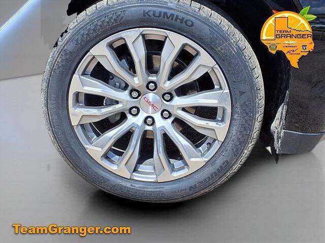 2022 GMC Yukon XL Denali