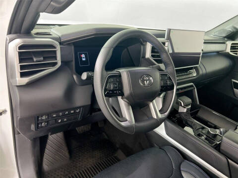 2025 Toyota Tundra Platinum