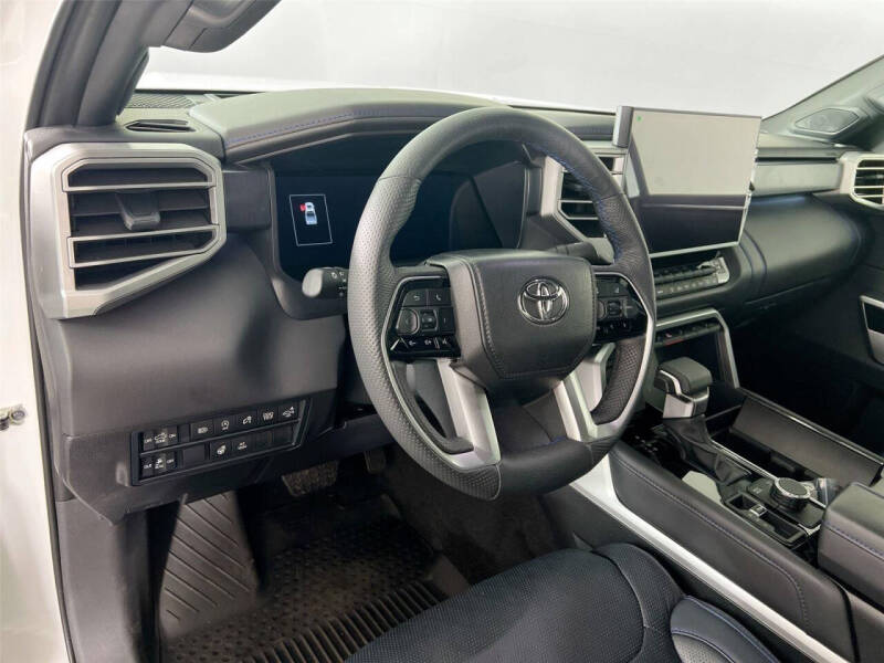 2025 Toyota Tundra Platinum