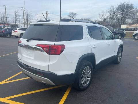 2017 GMC Acadia SLE-2