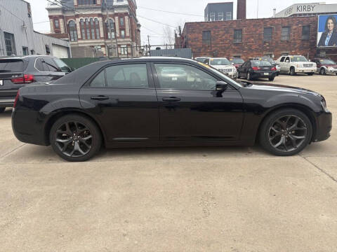 2021 Chrysler 300 S V6