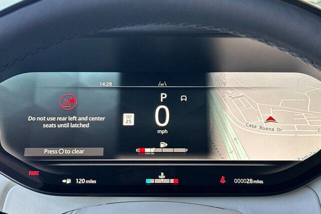 2025 Land Rover Range Rover P400 SE LWB