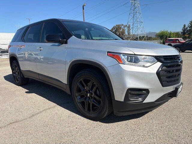 Silver 2019 Chevrolet Traverse LS LS 4dr SUV w/1LS 1