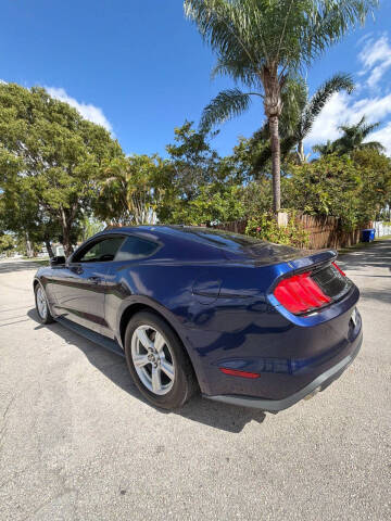 2019 Ford Mustang EcoBoost