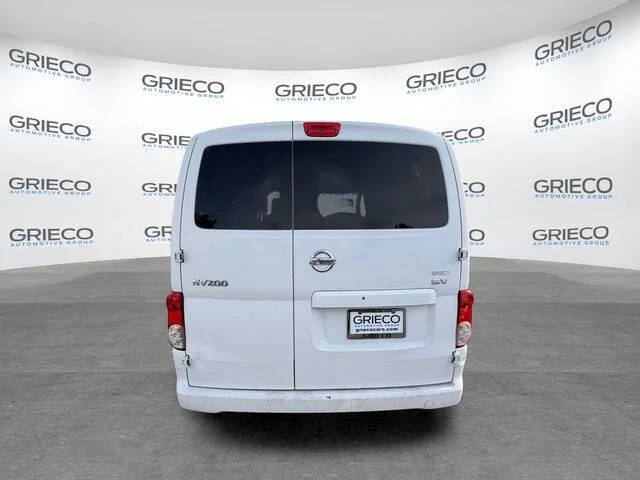 2017 Nissan NV200 SV