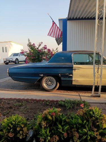 1966 Ford Thunderbird