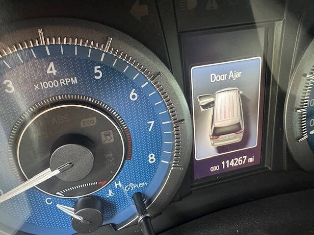 2019 Toyota Sienna LE 8-Passenger