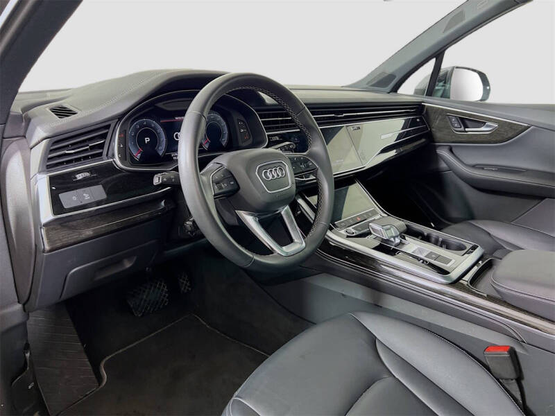 2025 Audi Q7 quattro Premium Plus 55 TFSI