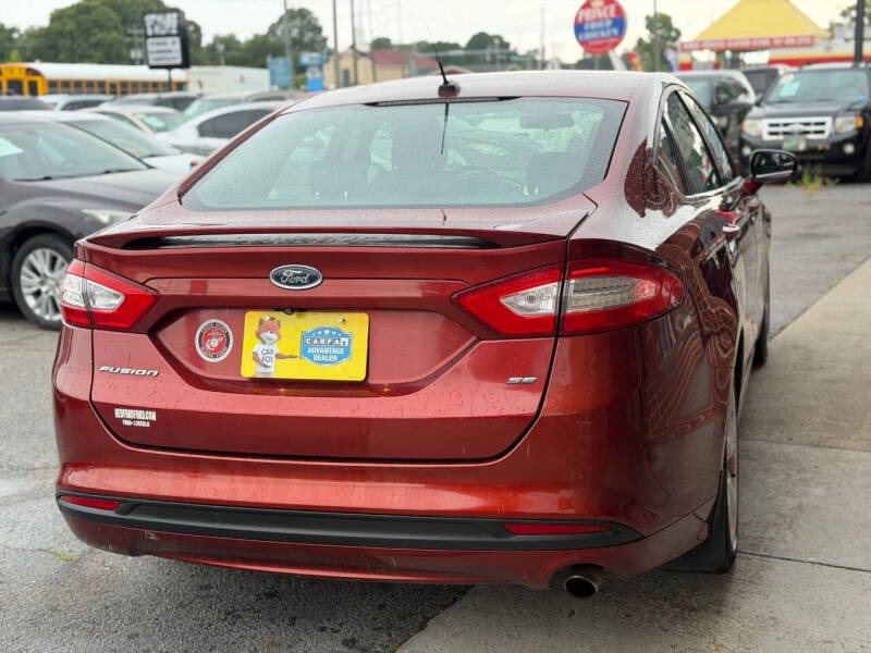 2014 Ford Fusion SE