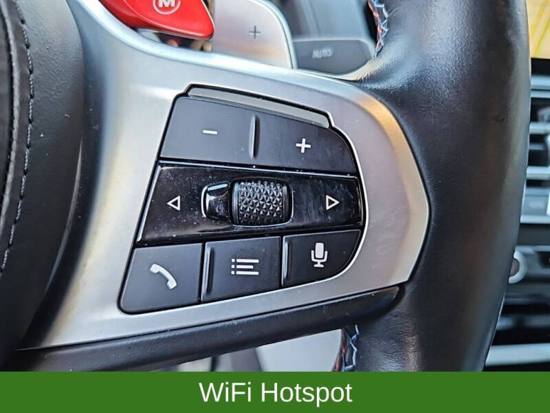 2022 BMW M8 Competition