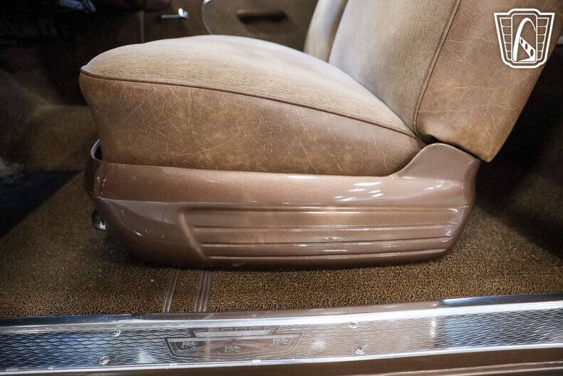 1954 Ford Crestline