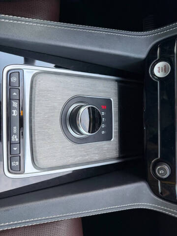 2018 Jaguar F-PACE S