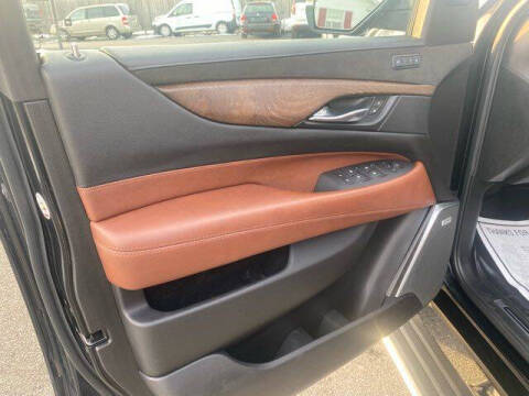 2018 Cadillac Escalade Premium Luxury