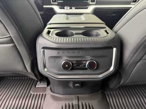 2026 Ford Expedition MAX Active
