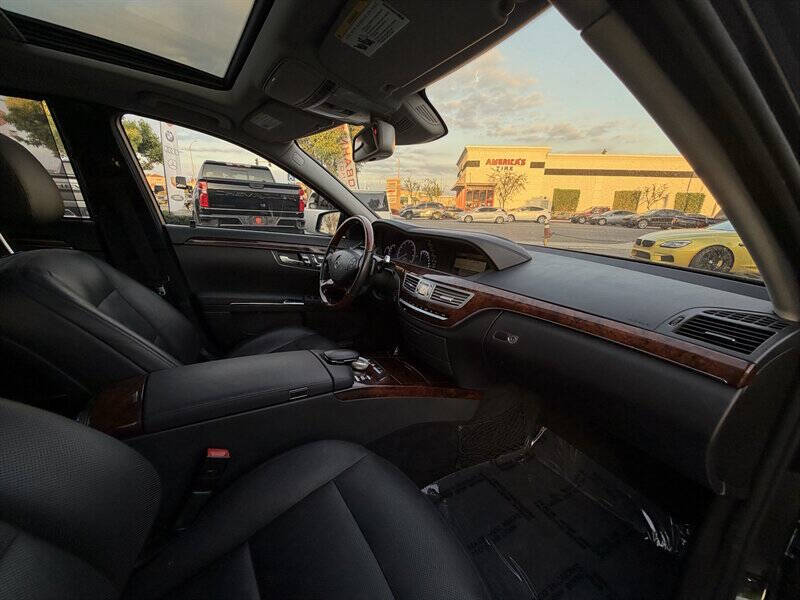 2013 Mercedes-Benz S-Class S 550