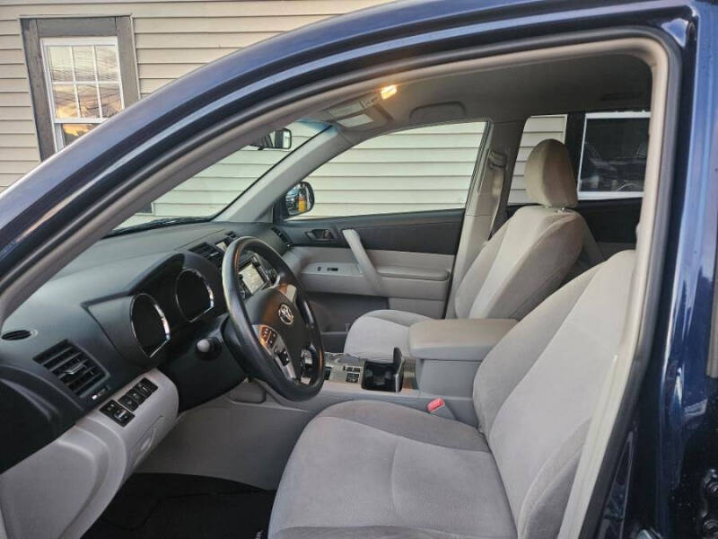 2013 Toyota Highlander Plus