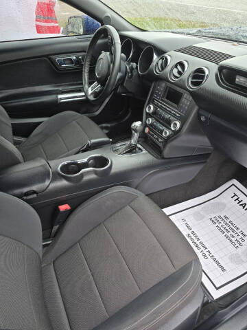 2015 Ford Mustang V6