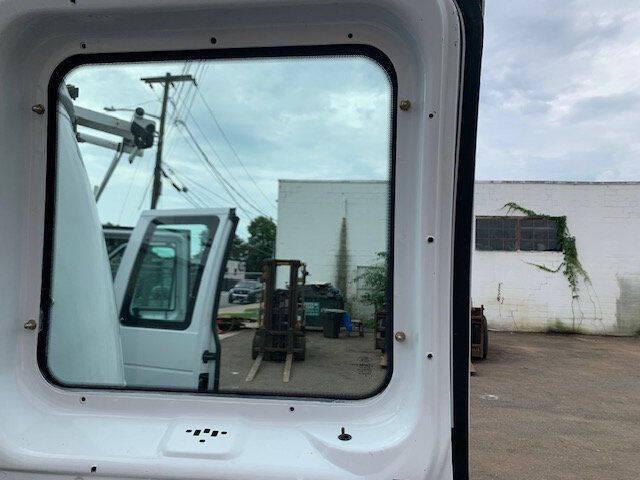 2005 Ford E-Series E-350 SD