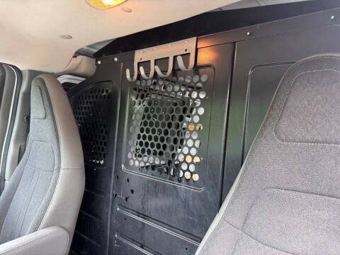 2019 Chevrolet Express 2500