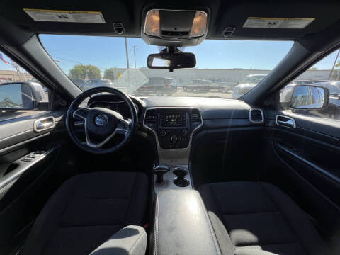 2015 Jeep Grand Cherokee Laredo