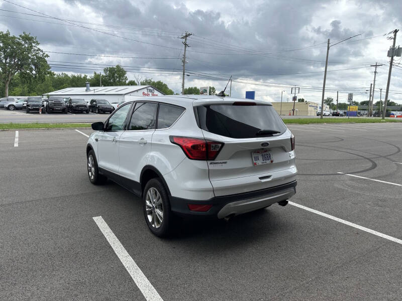 2019 Ford Escape SE