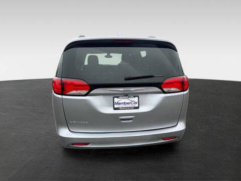 2020 Chrysler Voyager LXi